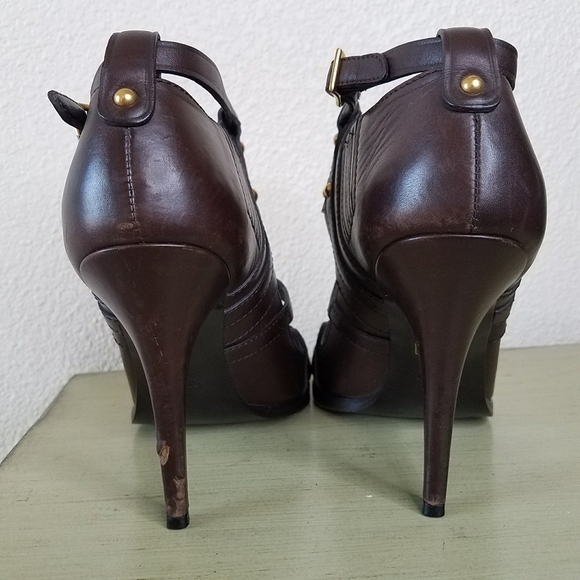 Authentic Gucci Studded Leather Heels - Picture 5 of 12